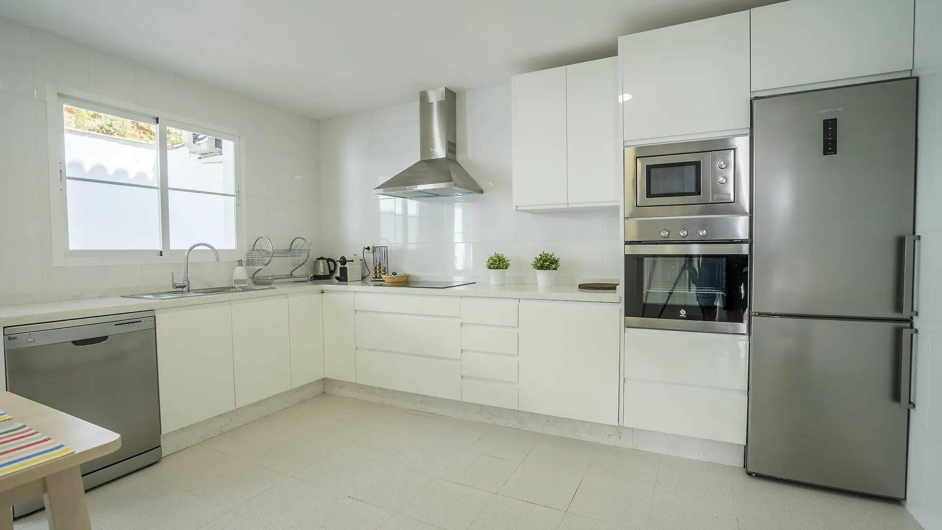 Cabopino House - Marbella Villa 0*,