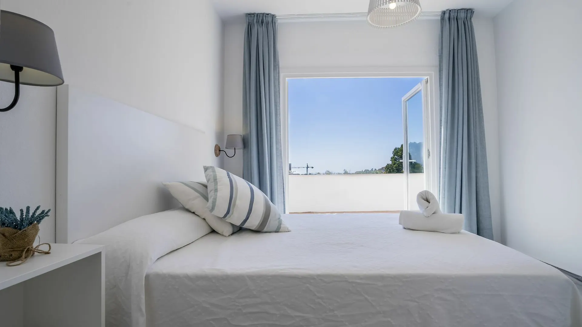 Cabopino House - Marbella Villa